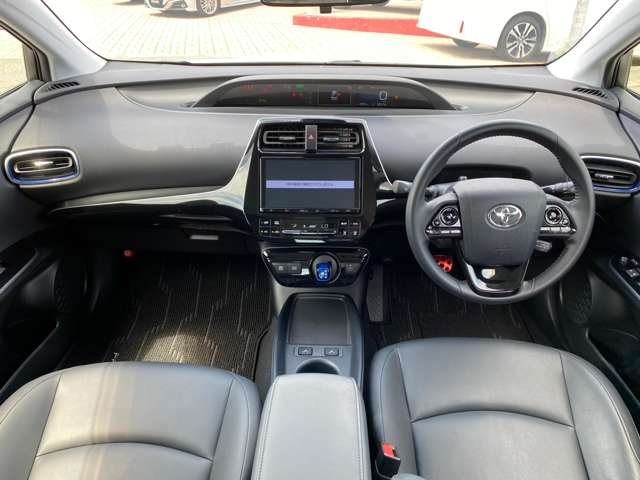 トヨタ プリウス １．８ Ｓ ツーリングセレクション R2年 (九州・沖縄) 99