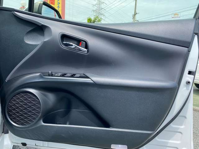 トヨタ プリウス １．８ Ｓ ツーリングセレクション R2年 (九州・沖縄) 99