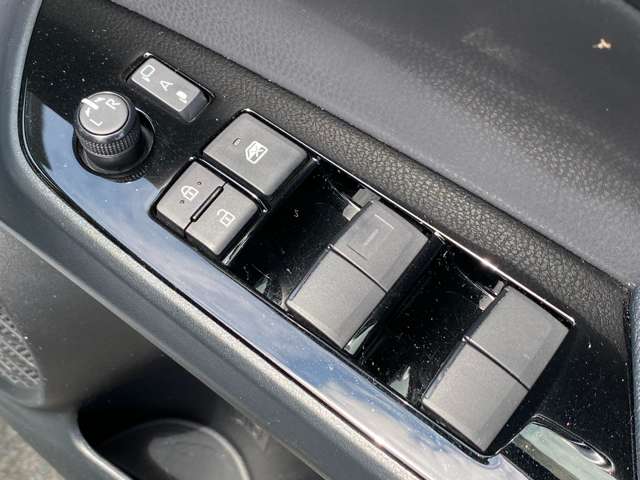 トヨタ プリウス １．８ Ｓ ツーリングセレクション R2年 (九州・沖縄) 99