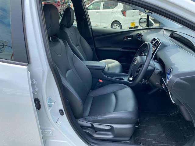 トヨタ プリウス １．８ Ｓ ツーリングセレクション R2年 (九州・沖縄) 99