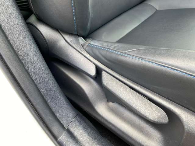 トヨタ プリウス １．８ Ｓ ツーリングセレクション R2年 (九州・沖縄) 99