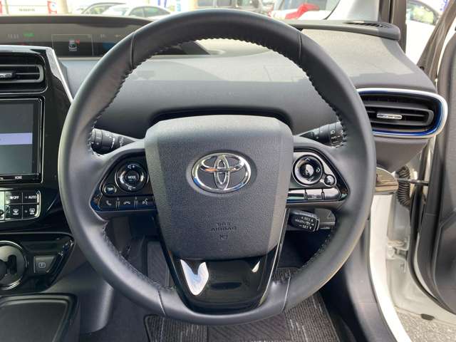 トヨタ プリウス １．８ Ｓ ツーリングセレクション R2年 (九州・沖縄) 99