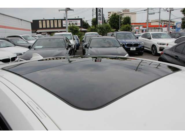 ＢＭＷ ２シリーズ Ｍ２３５Ｉ Ｘドライブ ４ＷＤ R2年 (関東) 99