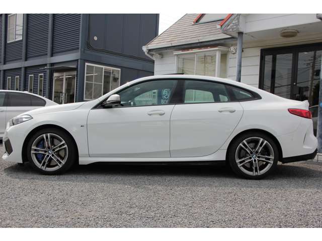 ＢＭＷ ２シリーズ Ｍ２３５Ｉ Ｘドライブ ４ＷＤ R2年 (関東) 99