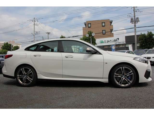 ＢＭＷ ２シリーズ Ｍ２３５Ｉ Ｘドライブ ４ＷＤ R2年 (関東) 99