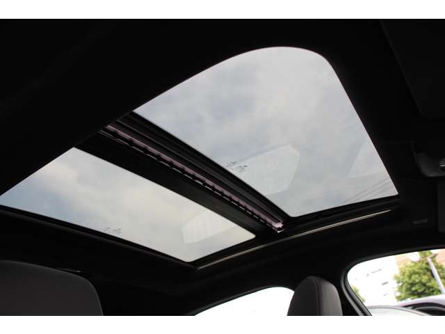 ＢＭＷ ２シリーズ Ｍ２３５Ｉ Ｘドライブ ４ＷＤ R2年 (関東) 99