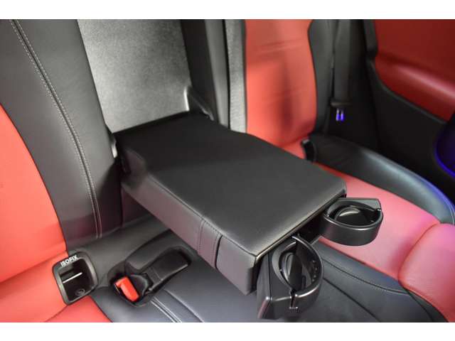 メルセデスベンツ Ｂクラス Ｂ１８０ ＡＭＧライン R1年 (関東) 99