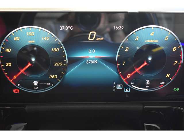 メルセデスベンツ Ｂクラス Ｂ１８０ ＡＭＧライン R1年 (関東) 99