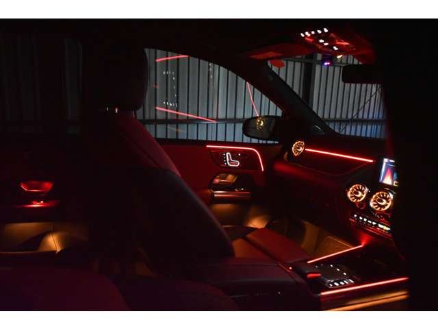 メルセデスベンツ Ｂクラス Ｂ１８０ ＡＭＧライン R1年 (関東) 99