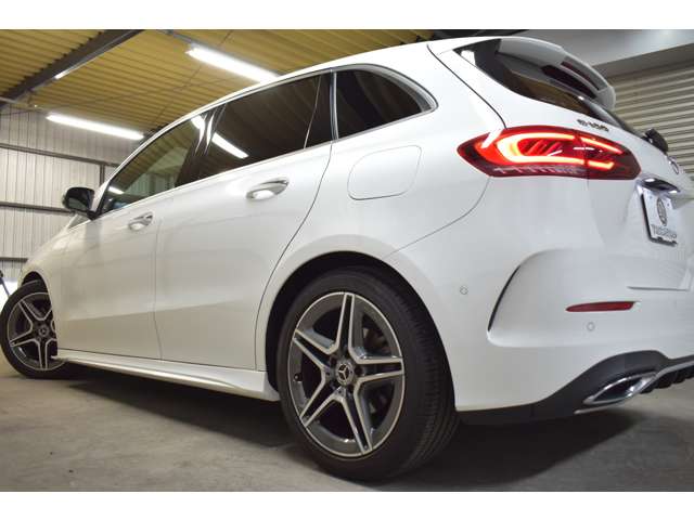 メルセデスベンツ Ｂクラス Ｂ１８０ ＡＭＧライン R1年 (関東) 99