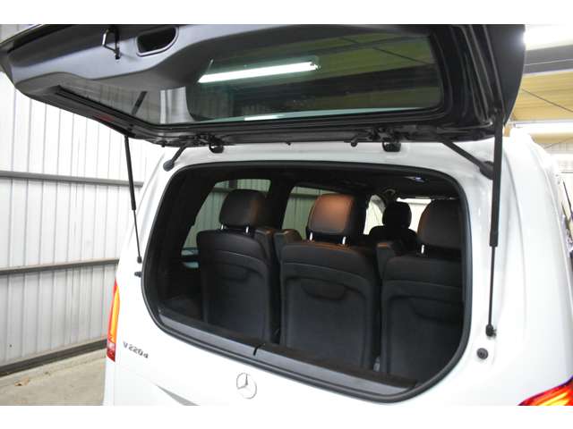 メルセデスベンツ Ｖクラス Ｖ２２０ Ｄ アバンギャルド ＡＭＧライン ディーゼルターボ R3年 (関東) 99