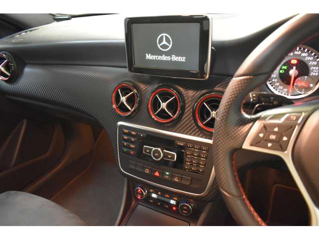 メルセデスベンツ Ａクラス Ａ２５０　シュポルト H26年 (関東) 99