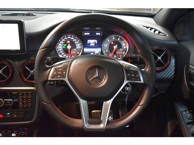 メルセデスベンツ Ａクラス Ａ２５０　シュポルト H26年 (関東) 99