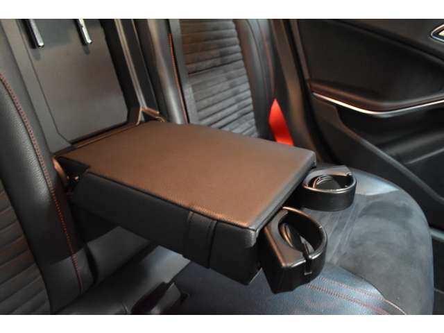 メルセデスベンツ Ａクラス Ａ２５０　シュポルト H26年 (関東) 99