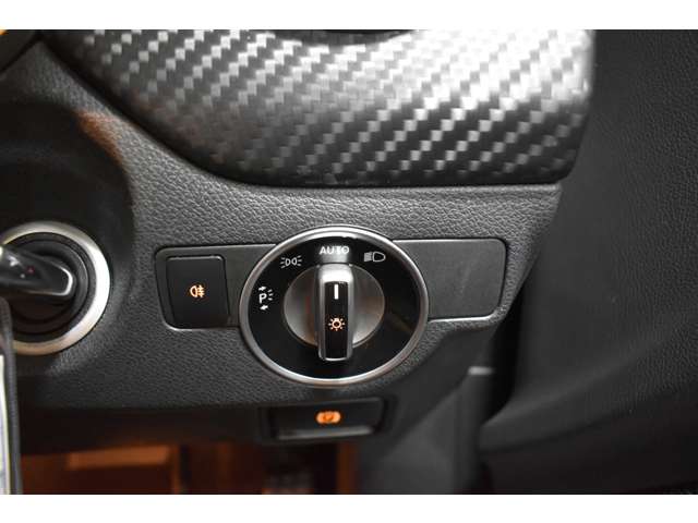 メルセデスベンツ Ａクラス Ａ２５０　シュポルト H26年 (関東) 99