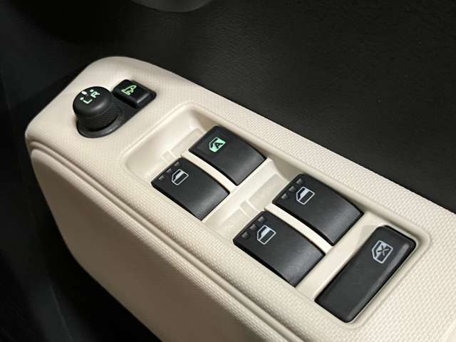 ダイハツ ミラ　ココア ６６０ プラス Ｘ ４ＷＤ H25年 (北海道) 99