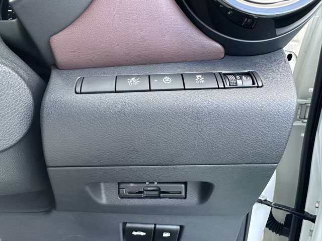 日産 キックス １．２ Ｘ スタイルエディション （Ｅ－ＰＯＷＥＲ） R4年 (東海) 99