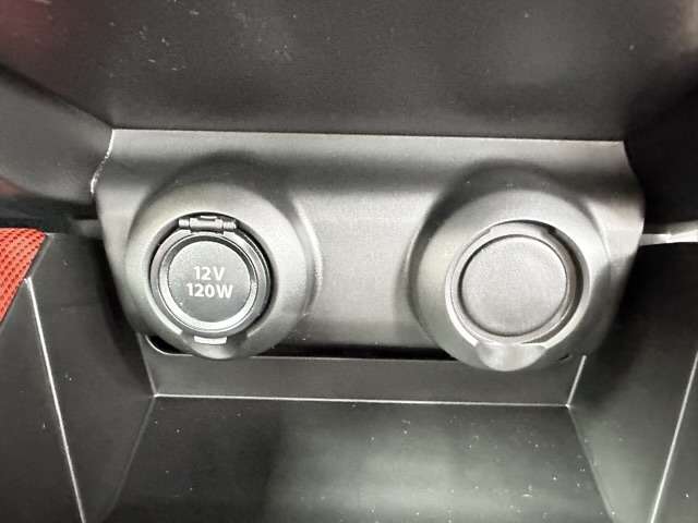 スズキ スイフト スポーツ １．４ R6年 (東海) 99