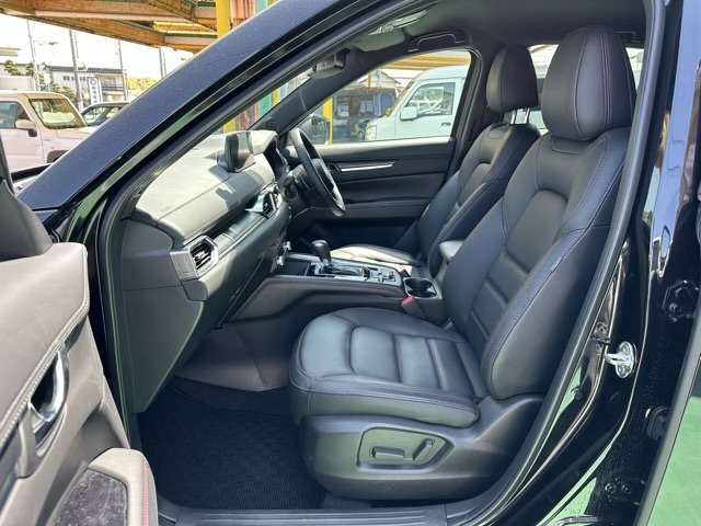 マツダ ＣＸ−５ ２．２ ＸＤ スポーツ アピアランス ディーゼルターボ R4年 (東海) 99