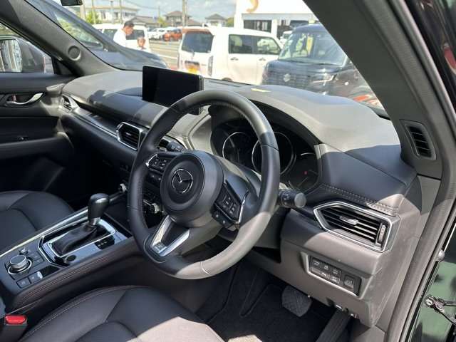 マツダ ＣＸ−５ ２．２ ＸＤ スポーツ アピアランス ディーゼルターボ R4年 (東海) 99