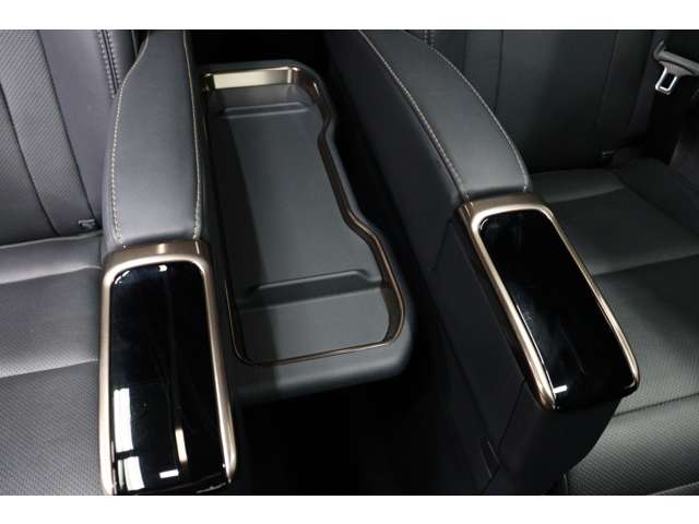 トヨタ アルファード　ハイブリッド ハイブリッド ２．５ Ｚ R5年 (東海) 99