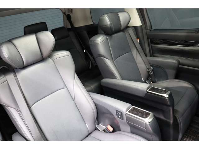 トヨタ アルファード ２．５ Ｓ Ｃパッケージ R4年 (東海) 99