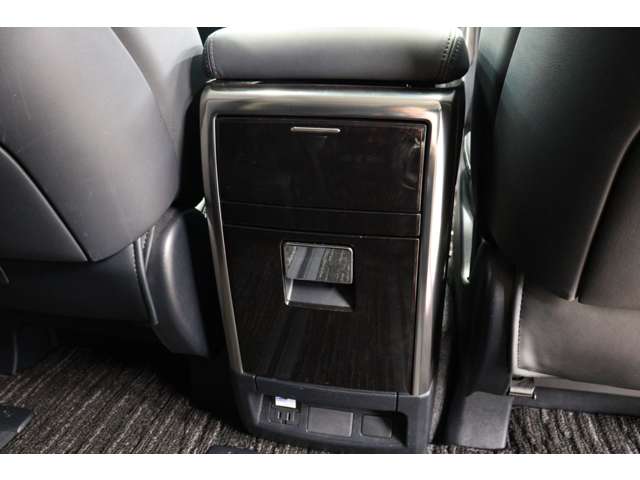 トヨタ アルファード ２．５ Ｓ Ｃパッケージ R4年 (東海) 99