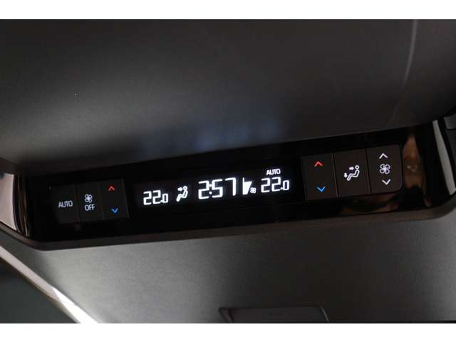 トヨタ アルファード　ハイブリッド ハイブリッド ２．５ Ｚ R6年 (東海) 99