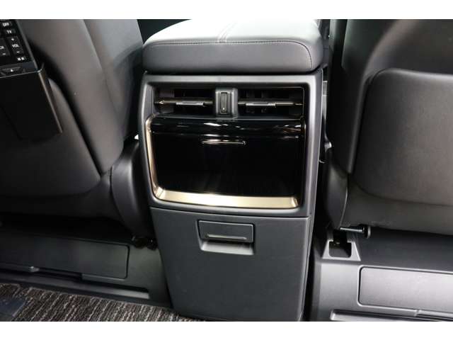 トヨタ アルファード　ハイブリッド ハイブリッド ２．５ Ｚ R6年 (東海) 99