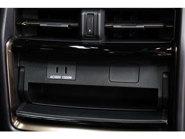 トヨタ アルファード　ハイブリッド ハイブリッド ２．５ Ｚ R6年 (東海) 99