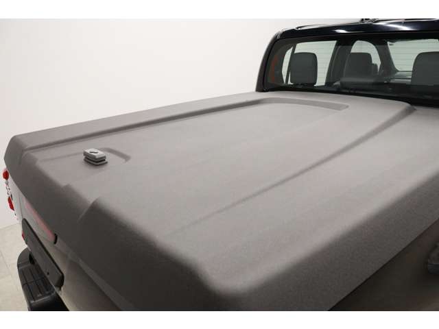 トヨタ ハイラックス ２．４ Ｚ ＧＲスポーツ ディーゼルターボ ４ＷＤ R4年 (東海) 99