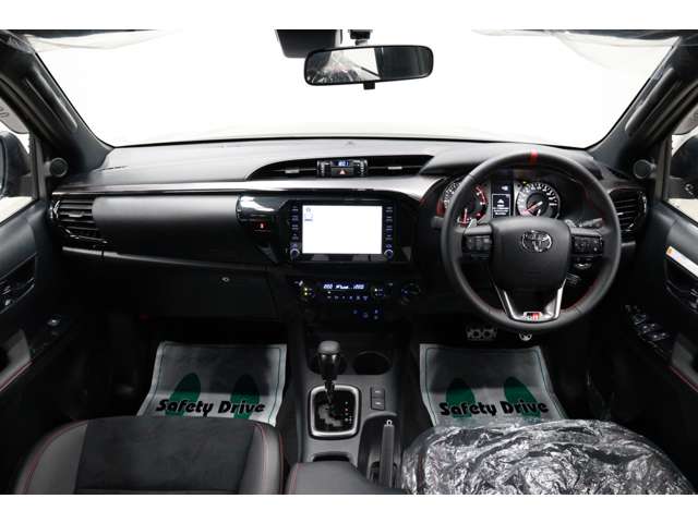 トヨタ ハイラックス ２．４ Ｚ ＧＲスポーツ ディーゼルターボ ４ＷＤ R4年 (東海) 99