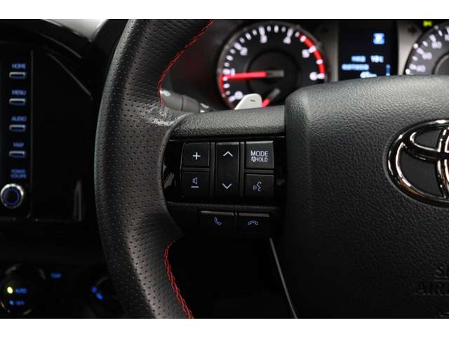 トヨタ ハイラックス ２．４ Ｚ ＧＲスポーツ ディーゼルターボ ４ＷＤ R4年 (東海) 99