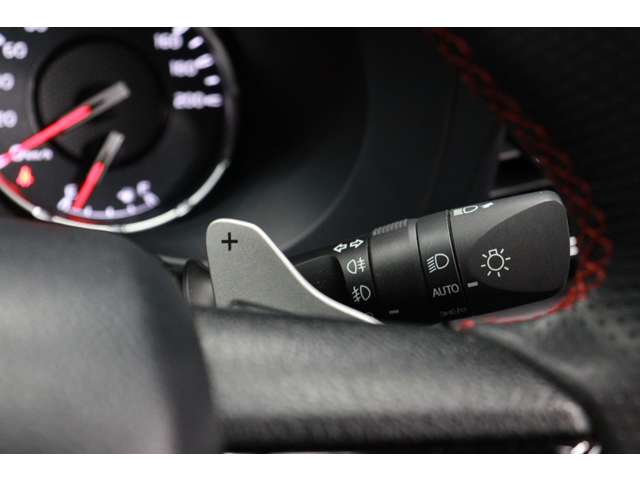 トヨタ ハイラックス ２．４ Ｚ ＧＲスポーツ ディーゼルターボ ４ＷＤ R4年 (東海) 99