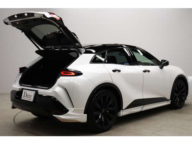 トヨタ クラウン　スポーツ　ハイブリッド ２．５ Ｚ Ｅ－ＦＯＵＲ ４ＷＤ R6年 (東海) 99