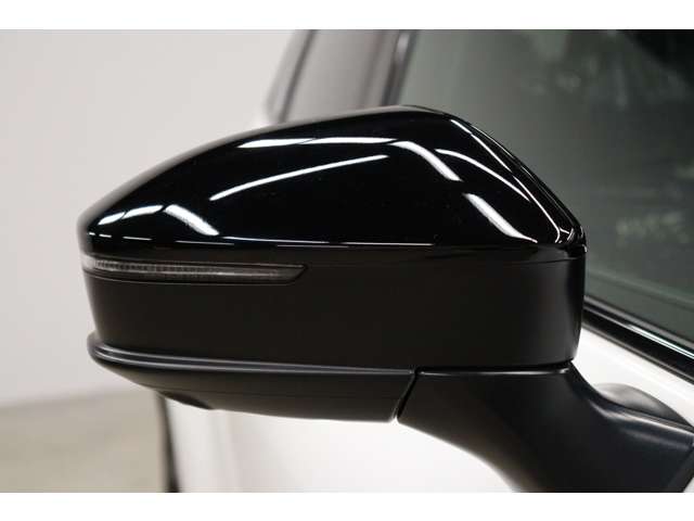 トヨタ クラウン　スポーツ　ハイブリッド ２．５ Ｚ Ｅ－ＦＯＵＲ ４ＷＤ R6年 (東海) 99