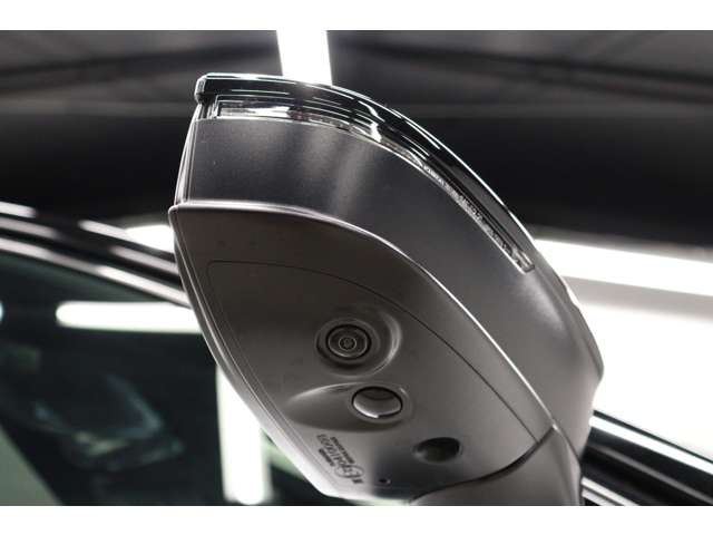 トヨタ クラウン　スポーツ　ハイブリッド ２．５ Ｚ Ｅ－ＦＯＵＲ ４ＷＤ R6年 (東海) 99