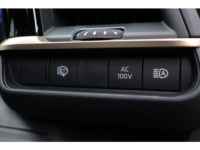 トヨタ クラウン　スポーツ　ハイブリッド ２．５ Ｚ Ｅ－ＦＯＵＲ ４ＷＤ R6年 (東海) 99