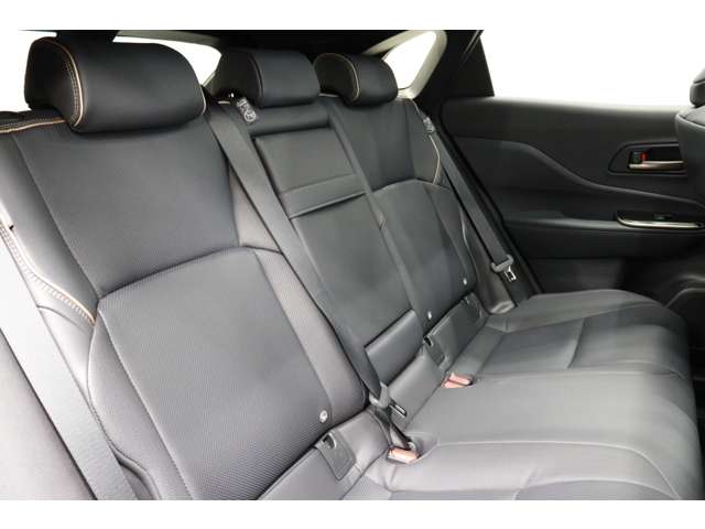 トヨタ クラウン　スポーツ　ハイブリッド ２．５ Ｚ Ｅ－ＦＯＵＲ ４ＷＤ R6年 (東海) 99