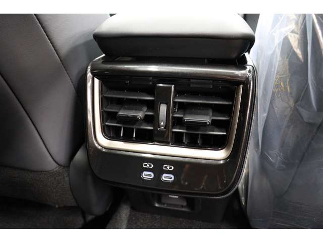 トヨタ クラウン　スポーツ　ハイブリッド ２．５ Ｚ Ｅ－ＦＯＵＲ ４ＷＤ R6年 (東海) 99