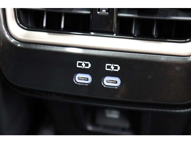 トヨタ クラウン　スポーツ　ハイブリッド ２．５ Ｚ Ｅ－ＦＯＵＲ ４ＷＤ R6年 (東海) 99