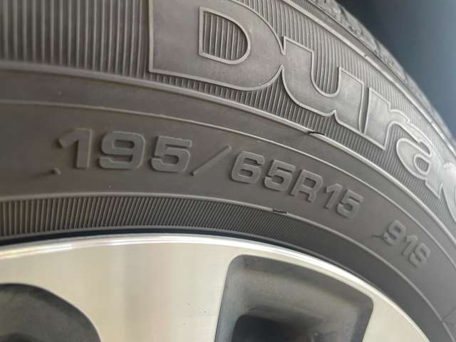 トヨタ エスクァイア ２．０ ＸＩ ウェルキャブ スロープタイプ タイプＩＩ サードシート付 ４ＷＤ R1年 (北海道) 99