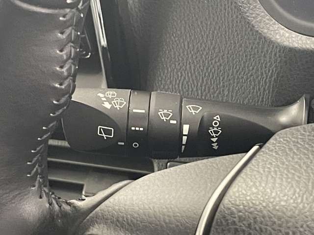 トヨタ エスクァイア ２．０ ＸＩ ウェルキャブ スロープタイプ タイプＩＩ サードシート付 ４ＷＤ R1年 (北海道) 99