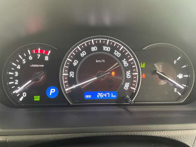 トヨタ エスクァイア ２．０ ＸＩ ウェルキャブ スロープタイプ タイプＩＩ サードシート付 ４ＷＤ R1年 (北海道) 99