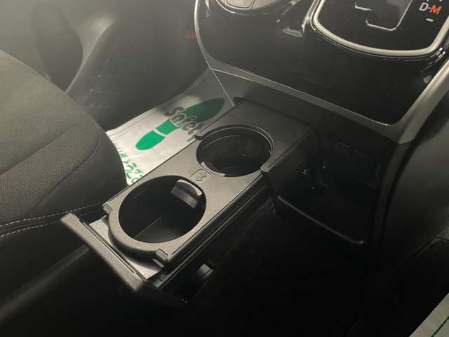 トヨタ エスクァイア ２．０ ＸＩ ウェルキャブ スロープタイプ タイプＩＩ サードシート付 ４ＷＤ R1年 (北海道) 99