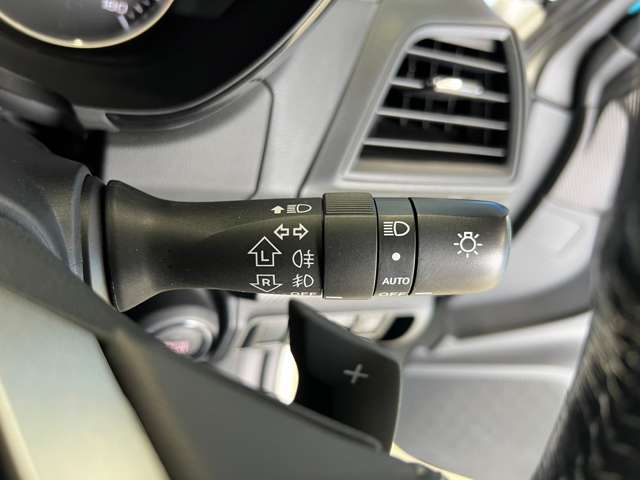 スバル インプレッサスポーツ １．６ Ｉ－Ｌ アイサイト ４ＷＤ H29年 (東北) 99