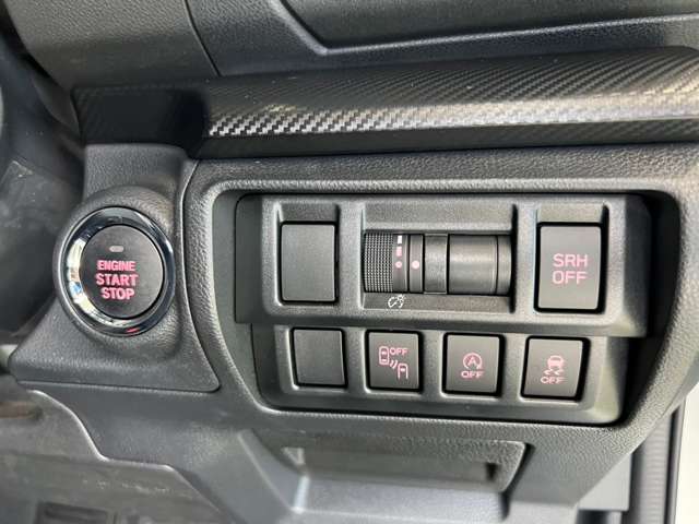 スバル インプレッサスポーツ １．６ Ｉ－Ｌ アイサイト ４ＷＤ H29年 (東北) 99