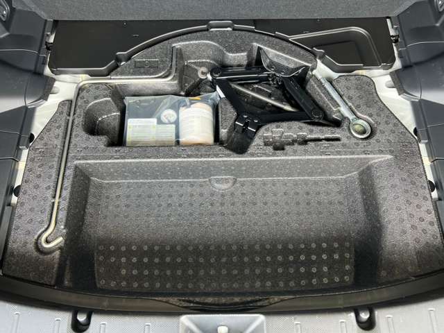 スバル インプレッサスポーツ １．６ Ｉ－Ｌ アイサイト ４ＷＤ H29年 (東北) 99