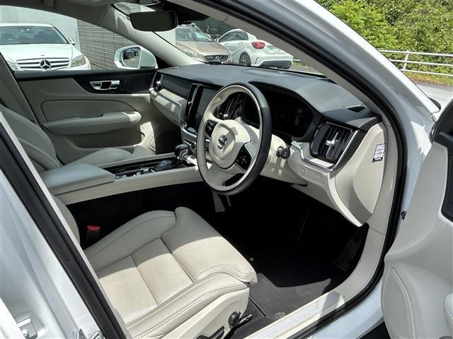 ボルボ Ｖ６０クロスカントリー Ｔ５ ＡＷＤ プロ ４ＷＤ R3年 (東北) 99