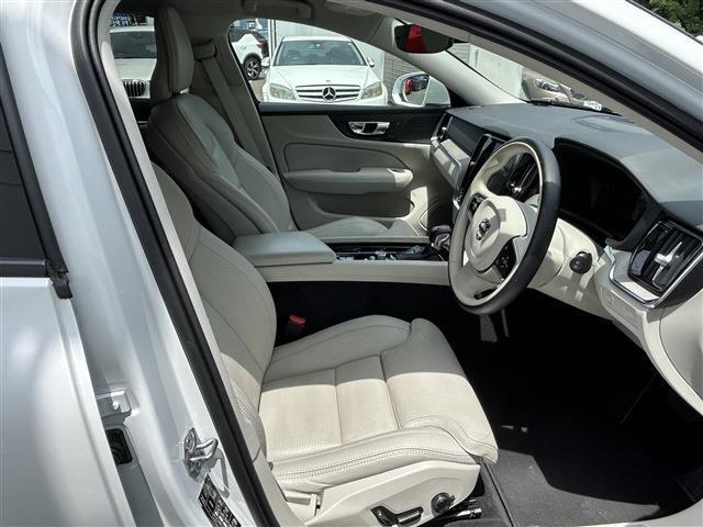 ボルボ Ｖ６０クロスカントリー Ｔ５ ＡＷＤ プロ ４ＷＤ R3年 (東北) 99